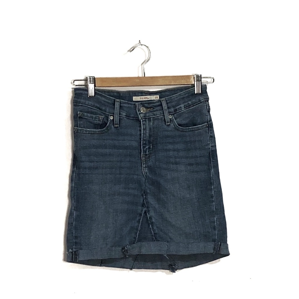 Levi’s | 711 Deconstructed Denim Skirt